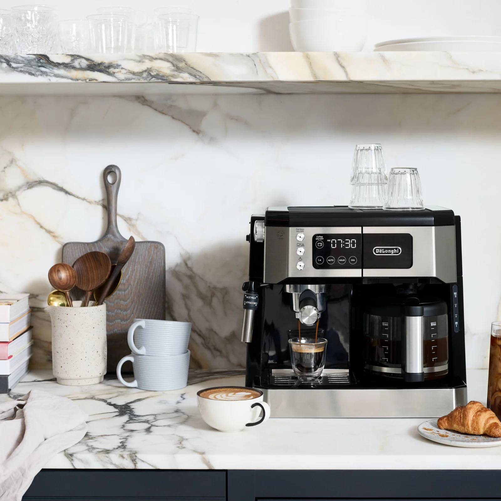 DeLonghi Coffee and Espresso Combo Brewer