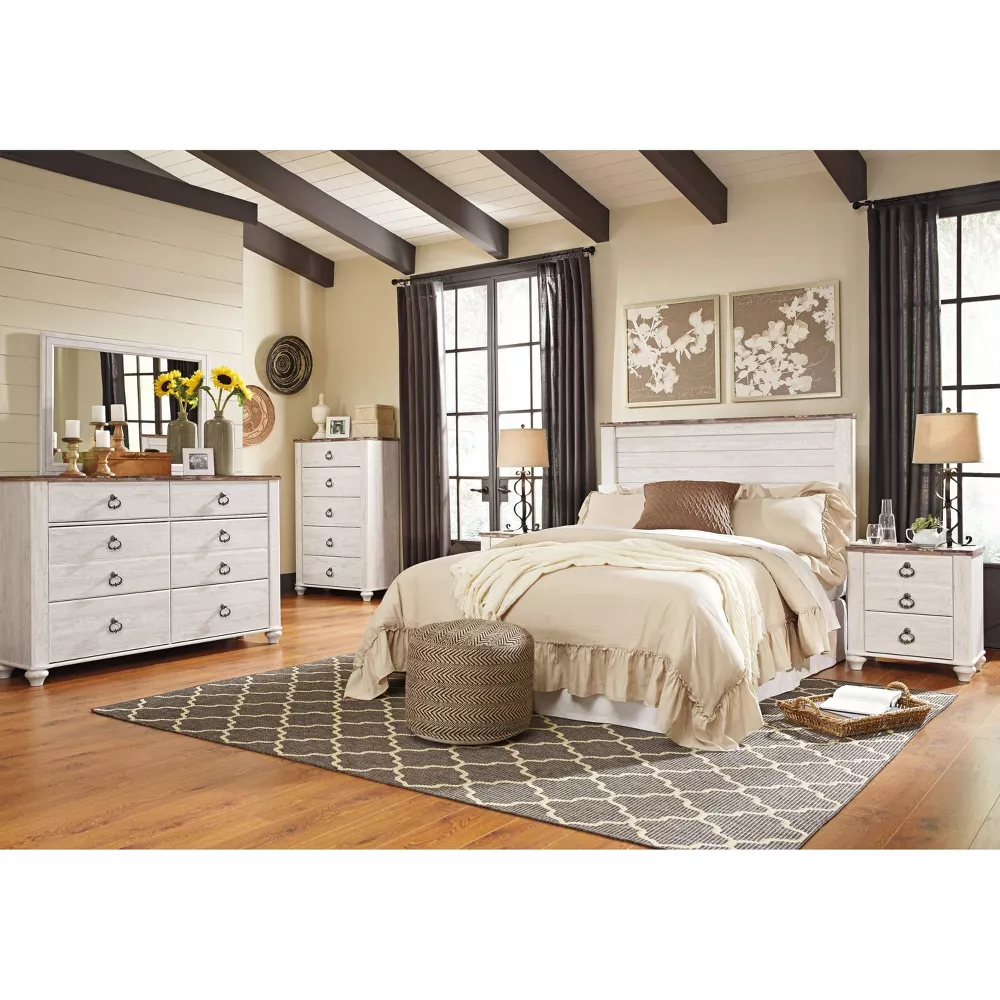 Signature Design by Ashley Willowton Chest of Drawers Cream