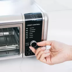 Ninja Foodi 6-in-1 Digital Air Fry Oven/Toaster Oven Flip-Away for Storage - SP100BF