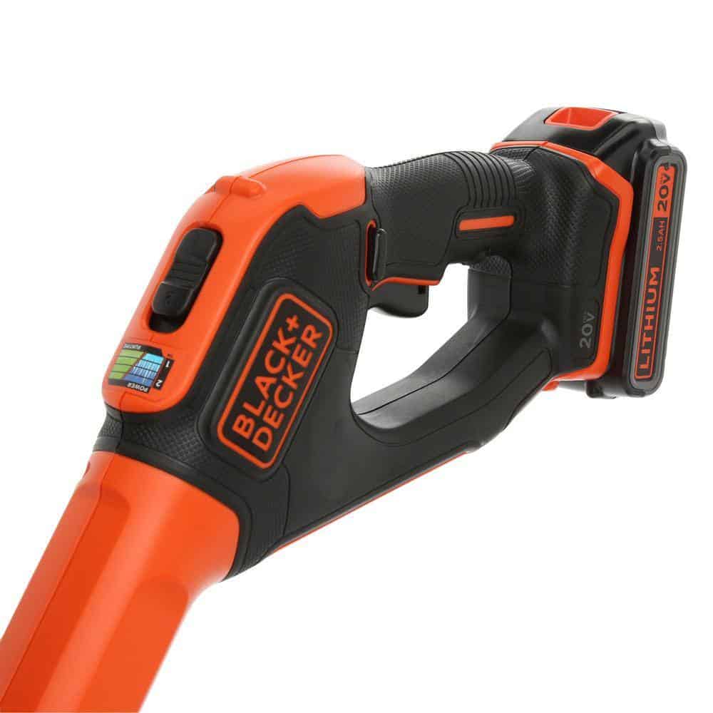 BLACK+DECKER LST522 20V MAX Cordless Battery Powered 2-in-1 String Trimmer & Lawn Edger Kit with (1) 2.5Ah Battery & Charger