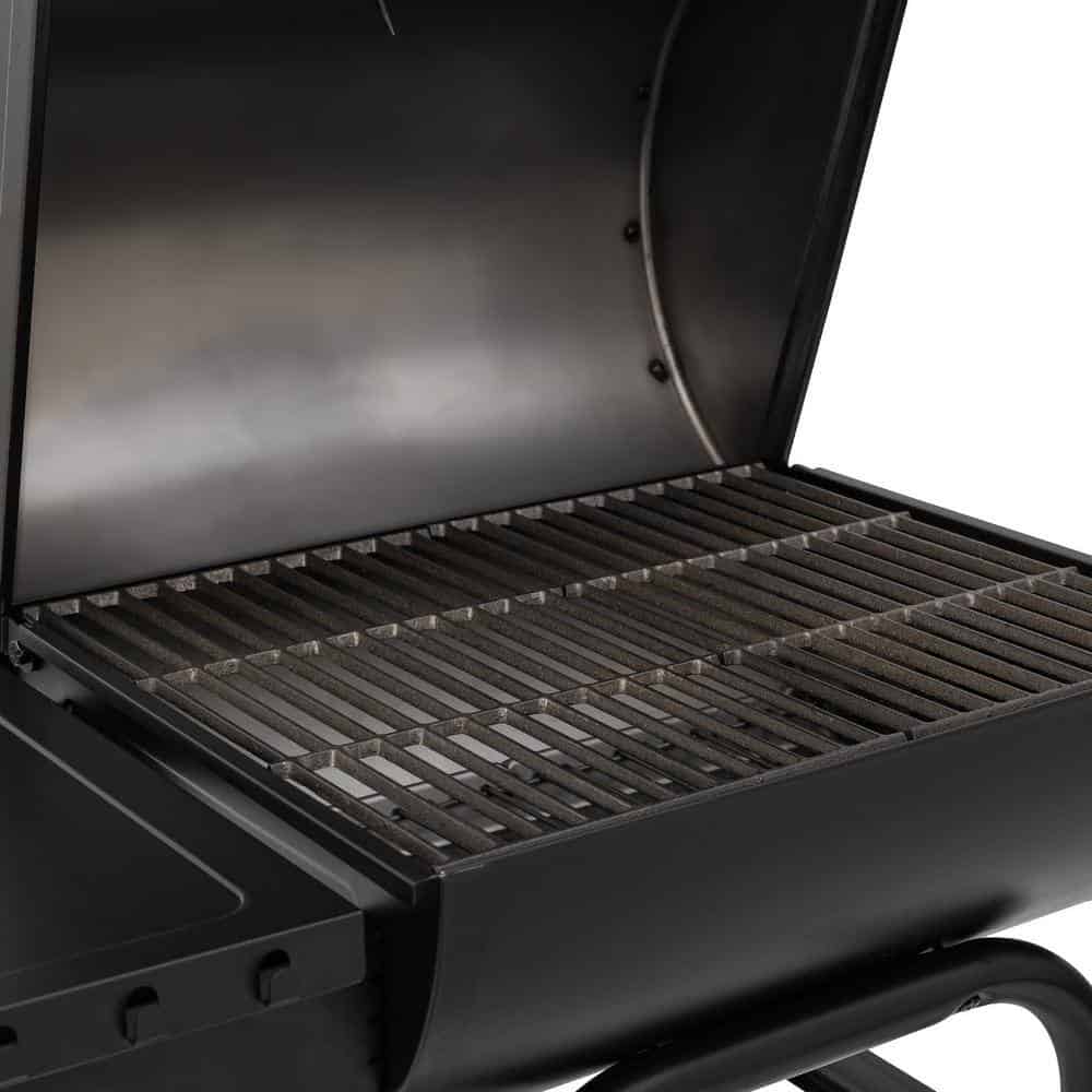 Outlaw Grills by Char-Griller 1016 Maverick Charcoal Grill in Black
