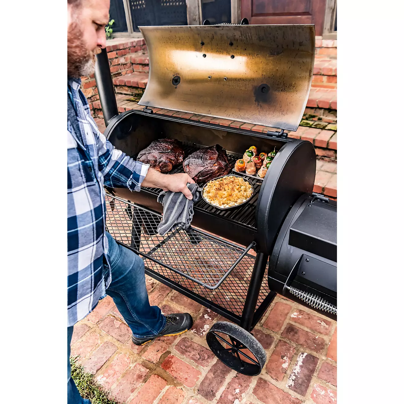 Oklahoma Joe's Hondo Offset Smoker