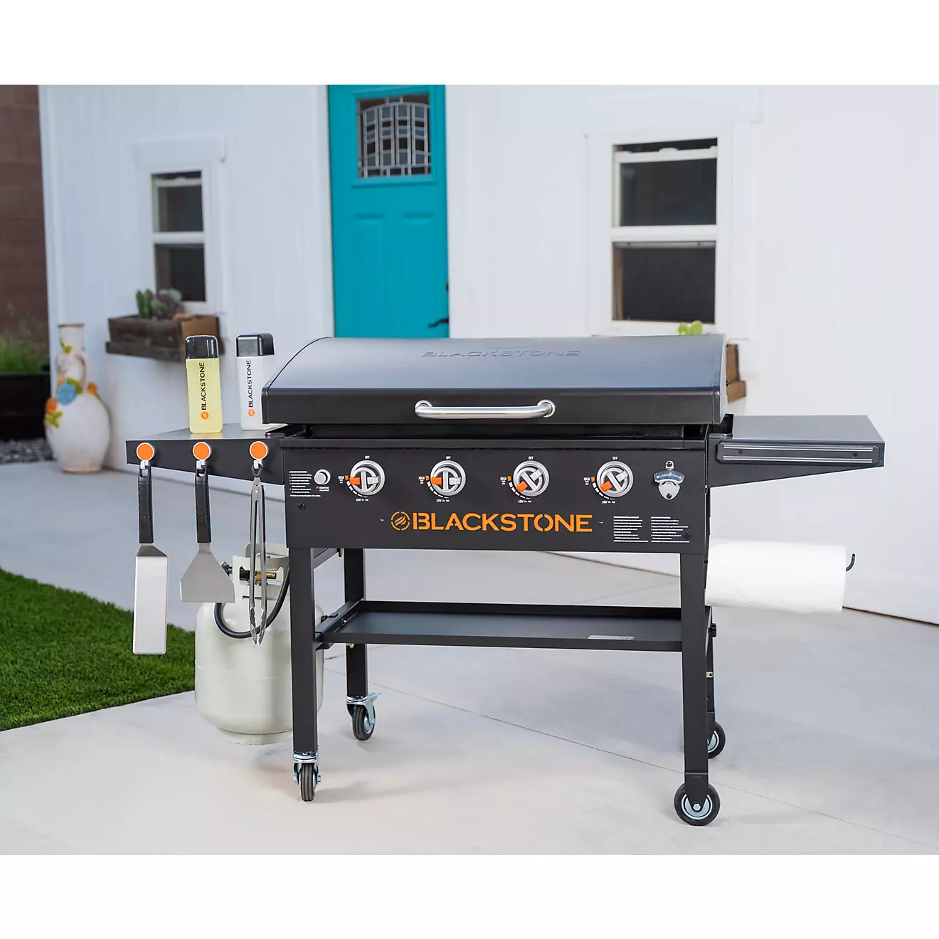 Blackstone 36 in 4-Burner Griddle Station with Hood