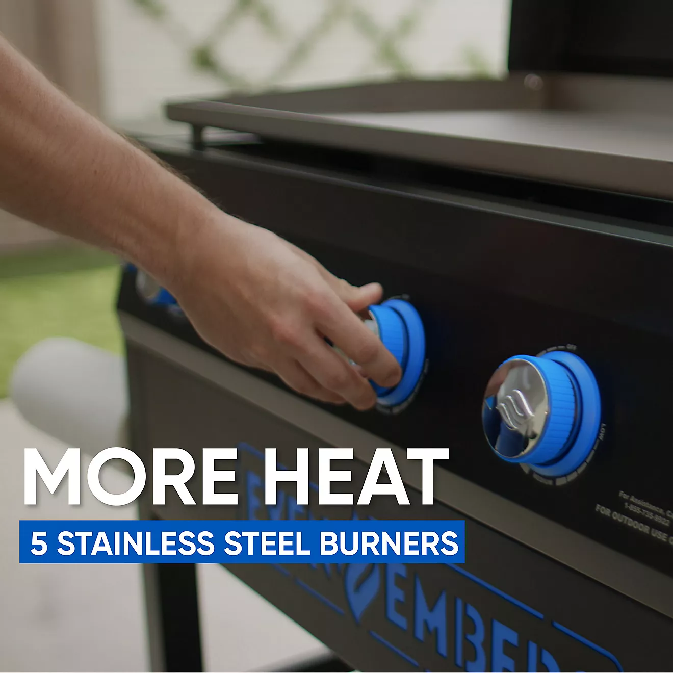 Even Embers 5-Burner Gas Griddle with Lid - Image 5