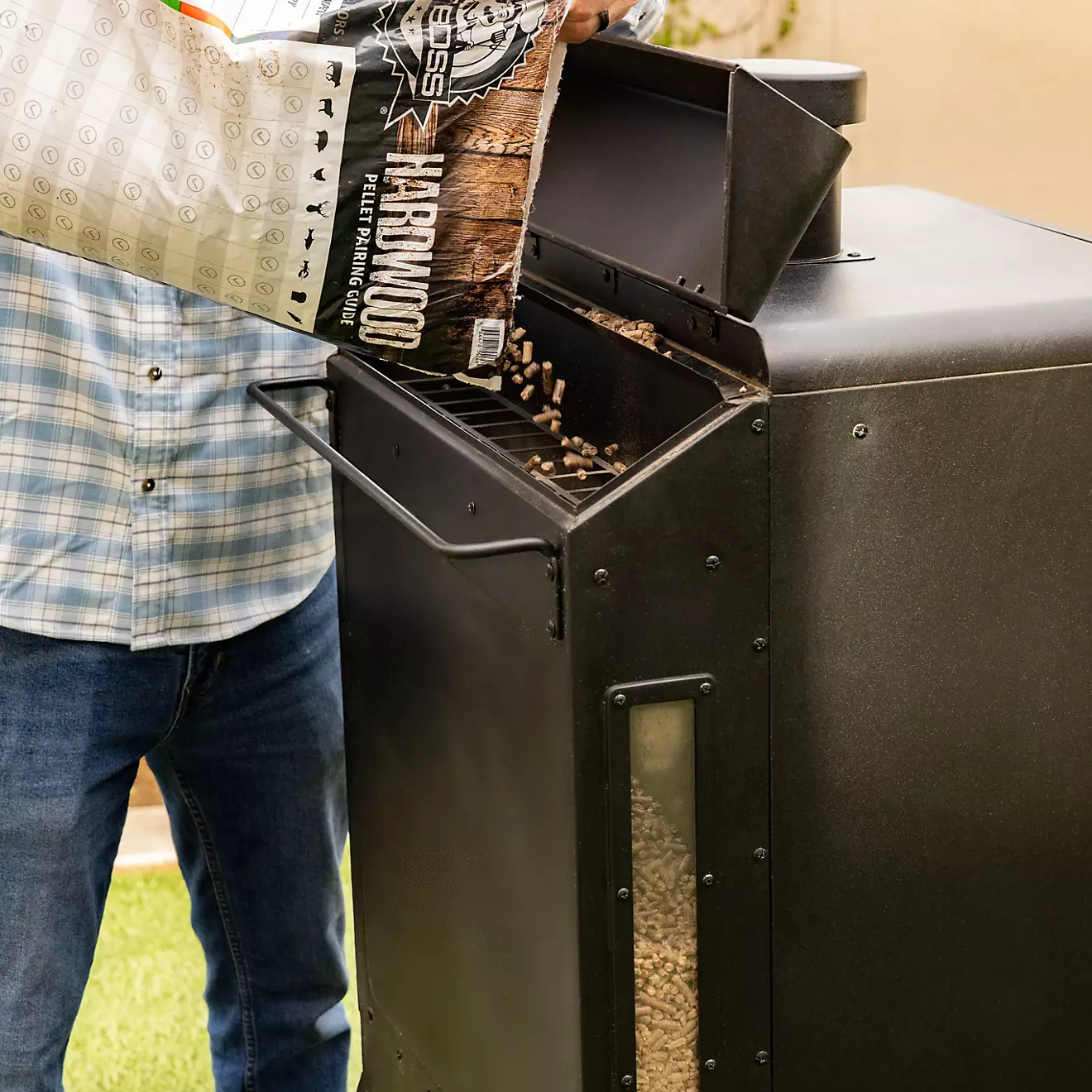 Pit Boss Competition Series Gen 2 Vertical 5 Pellet Smoker - Image 4