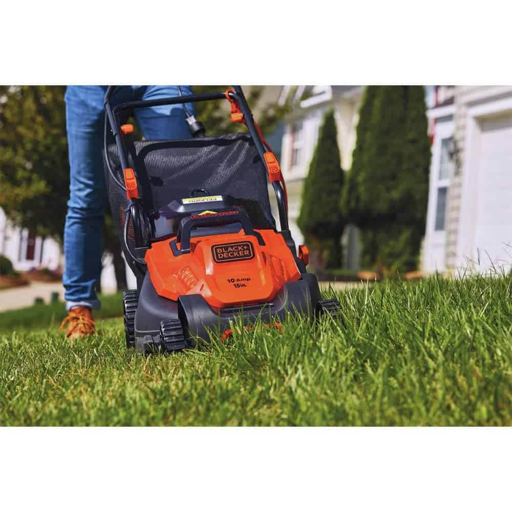 BLACK+DECKER Electric Lawn Mower, 10-Amp, Corded (BEMW472BH)