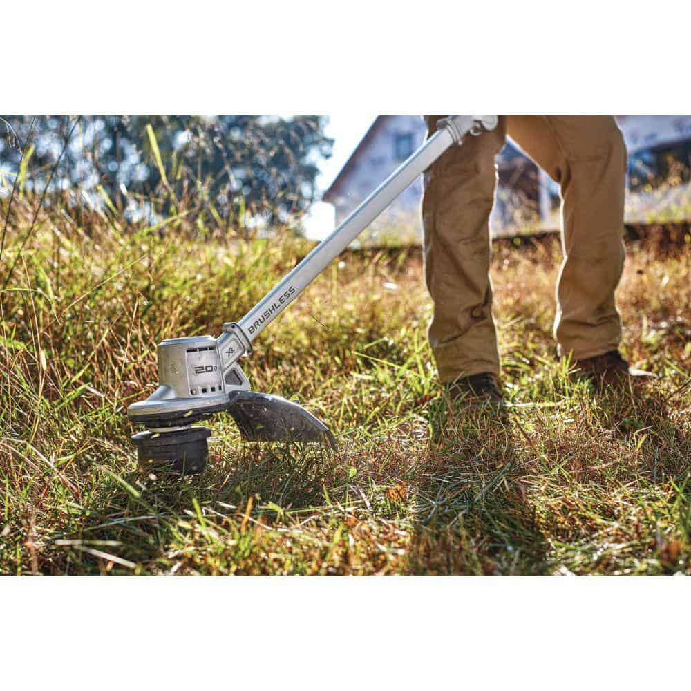 DEWALT DCST922B 20V MAX 14 in. Brushless Cordless Battery Powered Foldable String Trimmer (Tool Only)