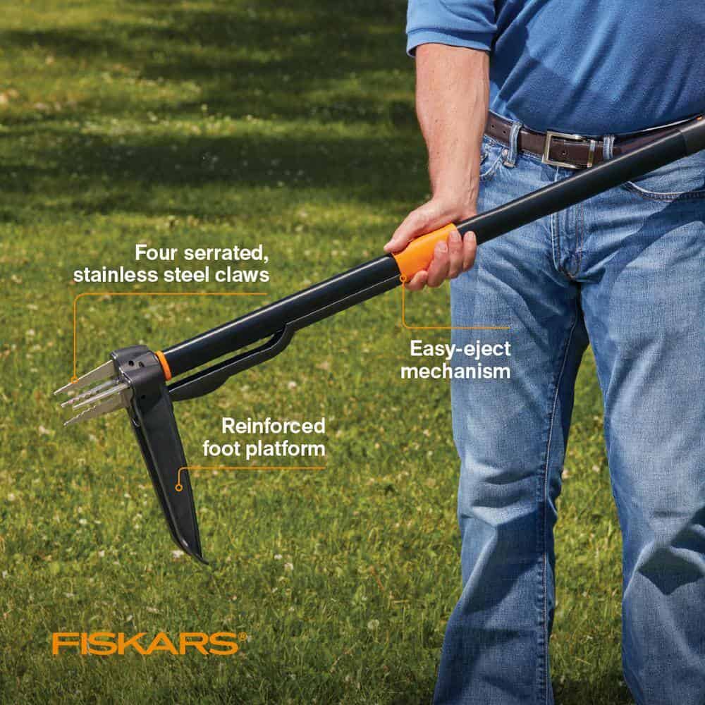 Fiskars 339950-1001 34in Stand up 4 Claw Garden Weeder