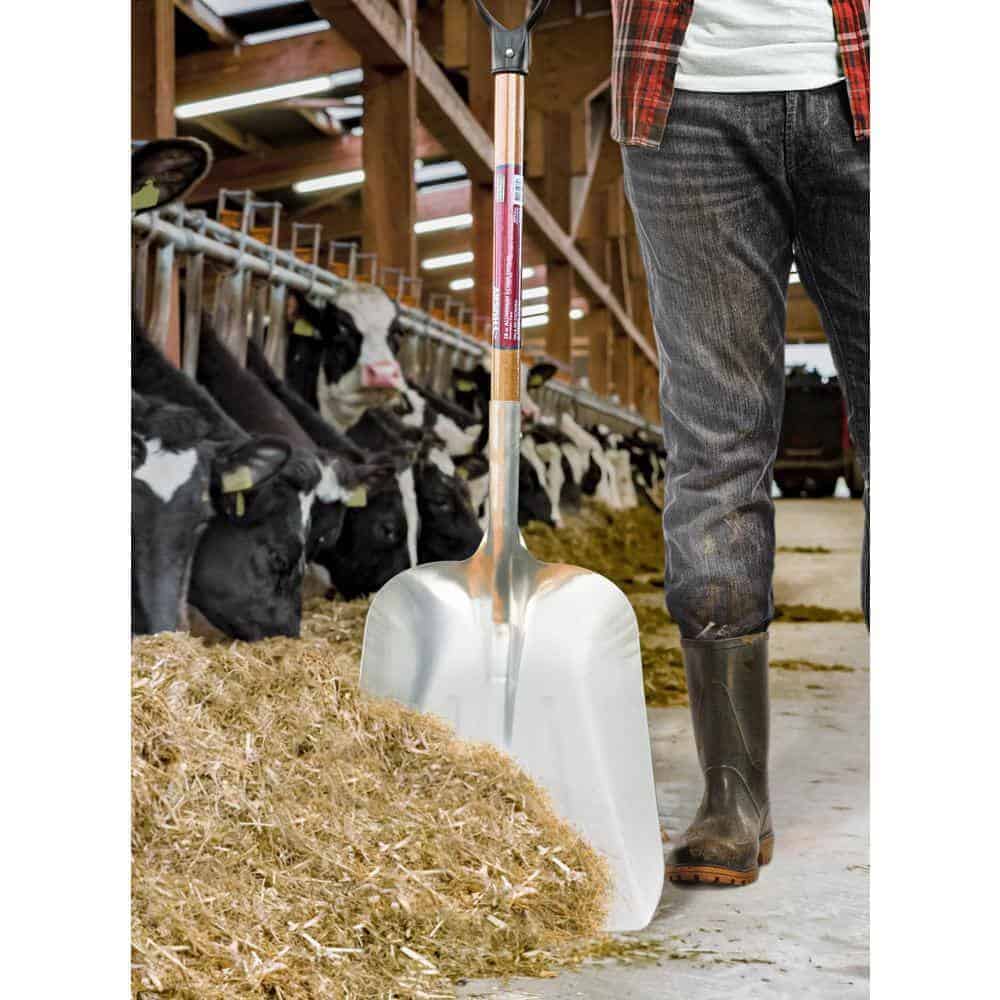 Husky 77531-947 28 in. D-Grip Short Wood Handle Aluminum Scoop Shovel