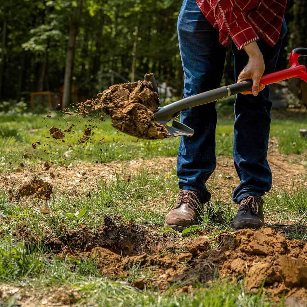 Radius Garden 22211-21 43 in., 32.75 in. Handle Root Slayer Carbon Steel Round Head Shovel
