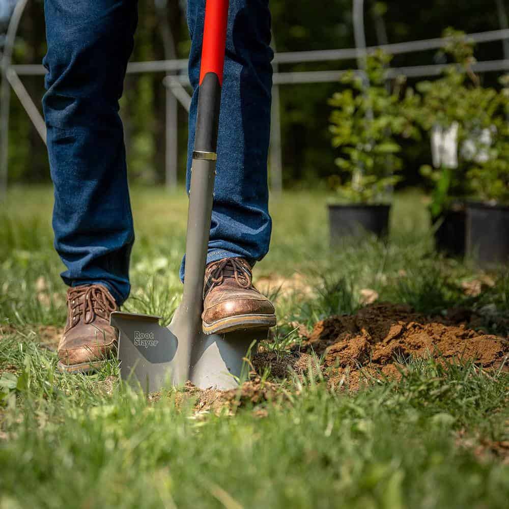 Radius Garden 22211-21 43 in., 32.75 in. Handle Root Slayer Carbon Steel Round Head Shovel
