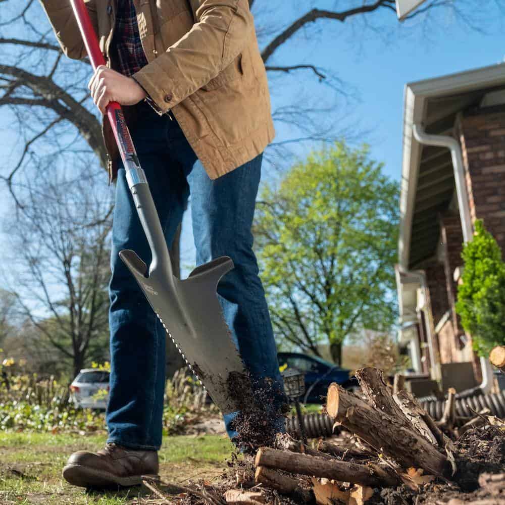 Radius Garden 22511-21 44.5 in. Fiberglass Handle 57.5 in. Root Slayer Carbon Steel XL Shovel