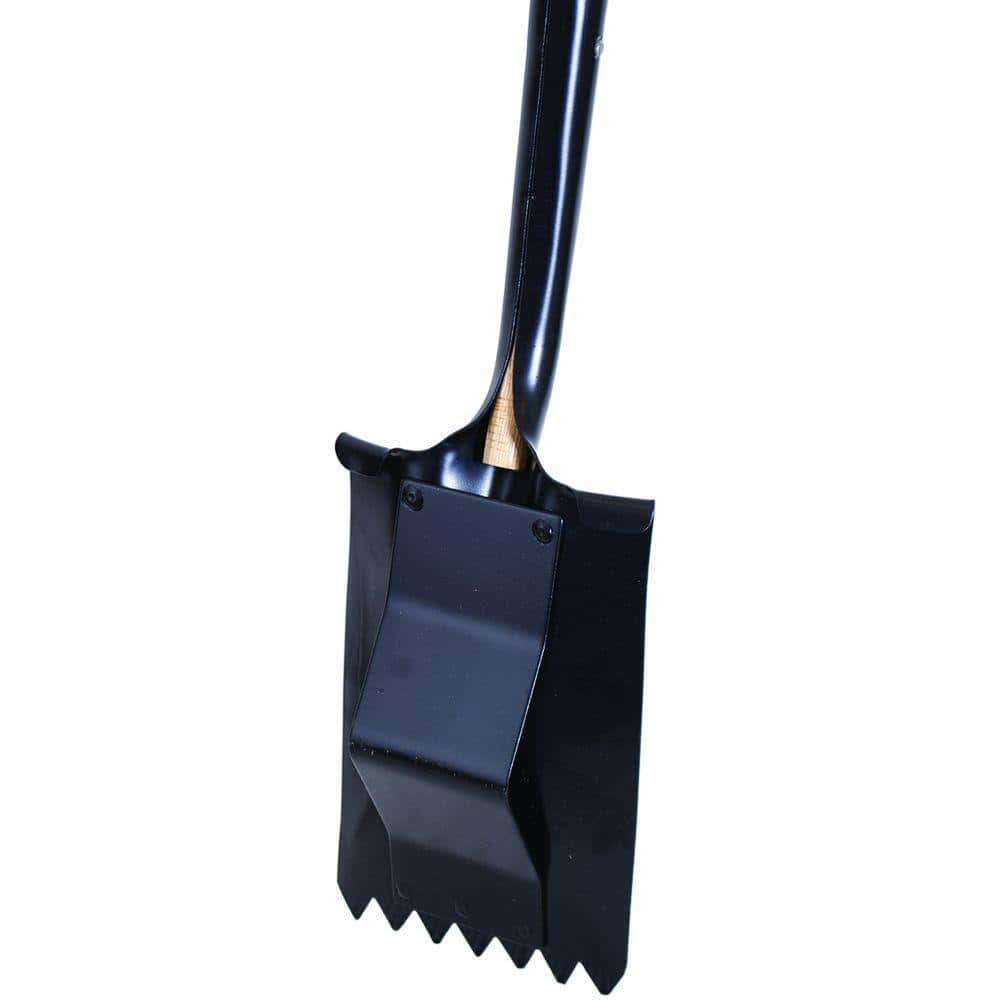 Razor-Back 46142 30 in. Wood D-Handle Roof Shovel