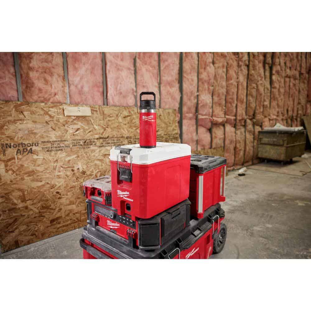 Milwaukee 48-22-8397R PACKOUT Red 36 oz. Insulated Bottle with Chug Lid