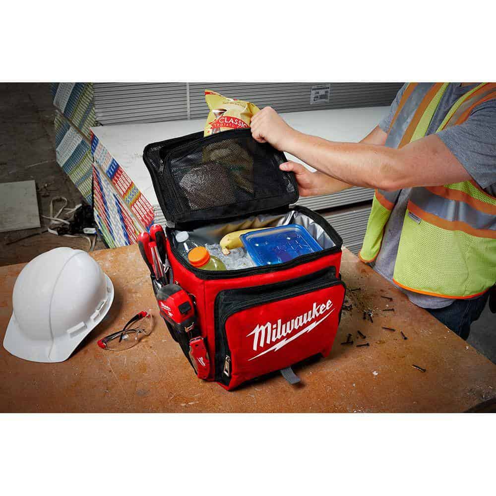 Milwaukee 48-22-8250 21 Qt. Soft Sided Jobsite Lunch Cooler