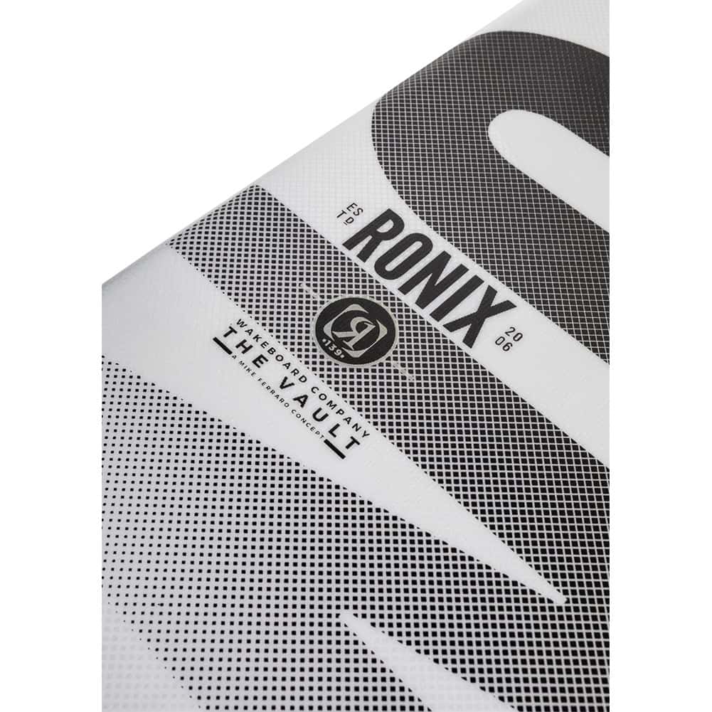 RONIX Vault White/Black/Green 139 Wakeboard (212071)