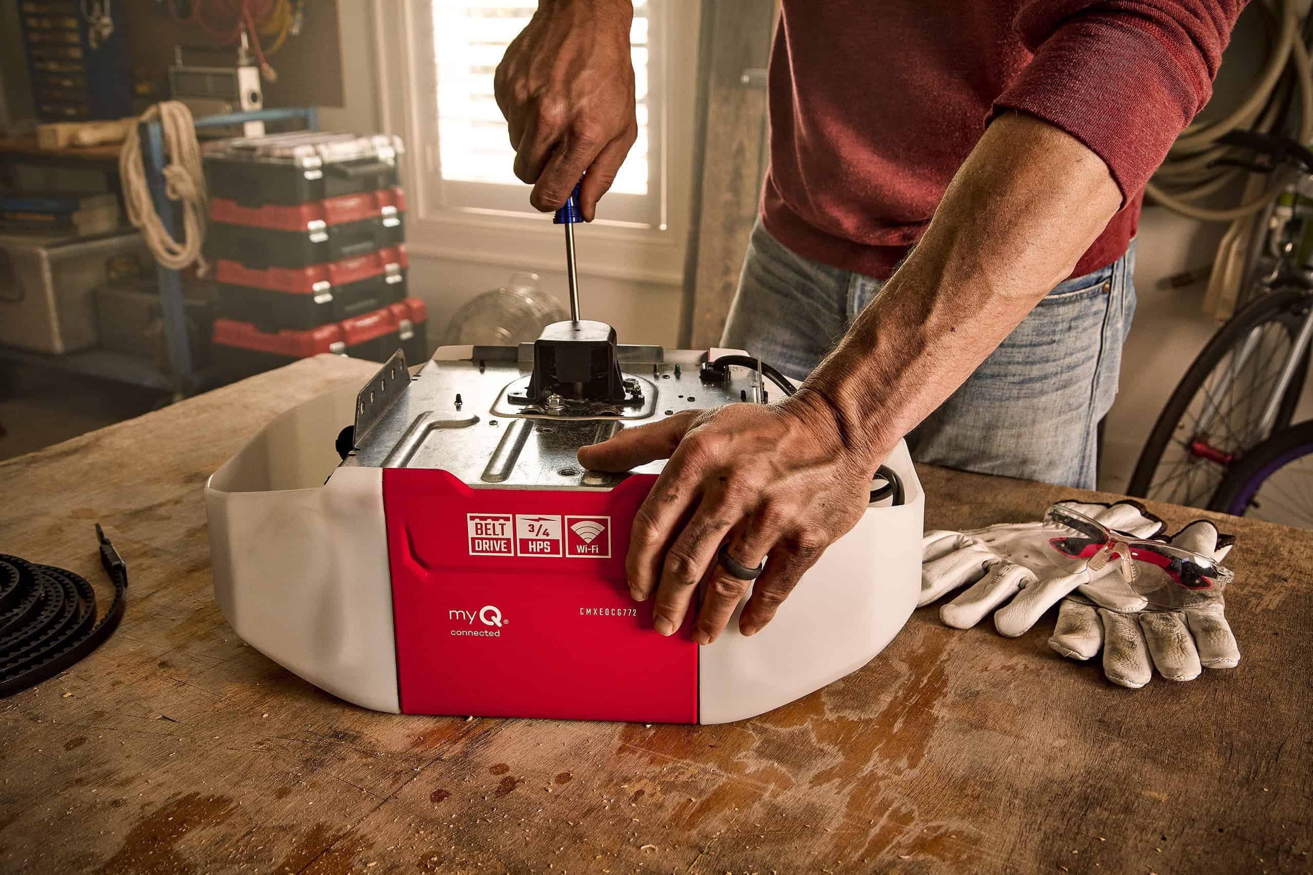 CRAFTSMAN 3/4 Hps myQ Smart Belt Drive Garage Door Opener Wi-fi Compatibility