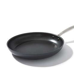 OXO Good Grips Pro Frying Pan Skillet, 12 Inch, Black