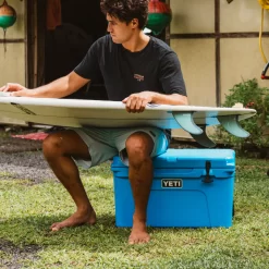 YETI Tundra 45 Cooler - Big Wave Blue