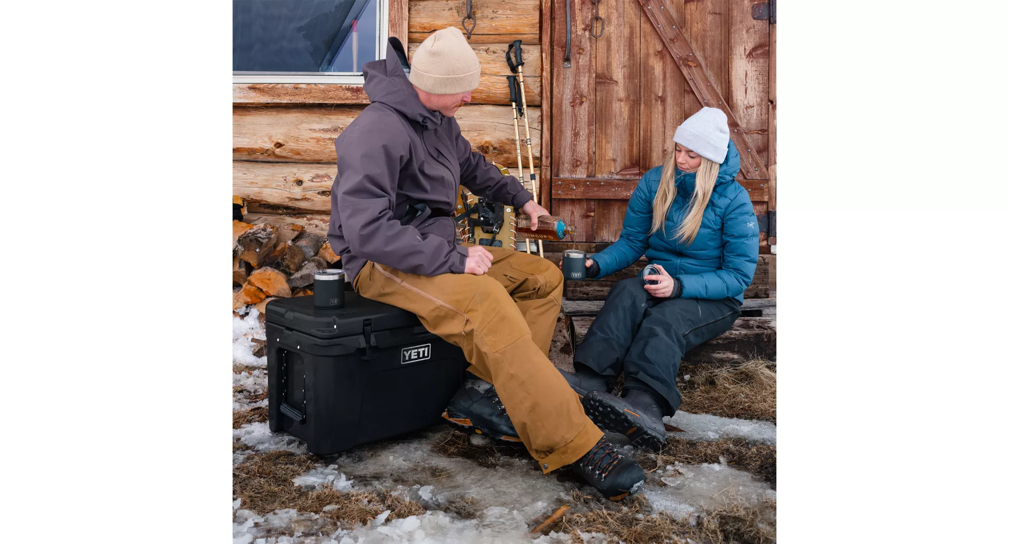 YETI Tundra 45 Cooler - Black 2