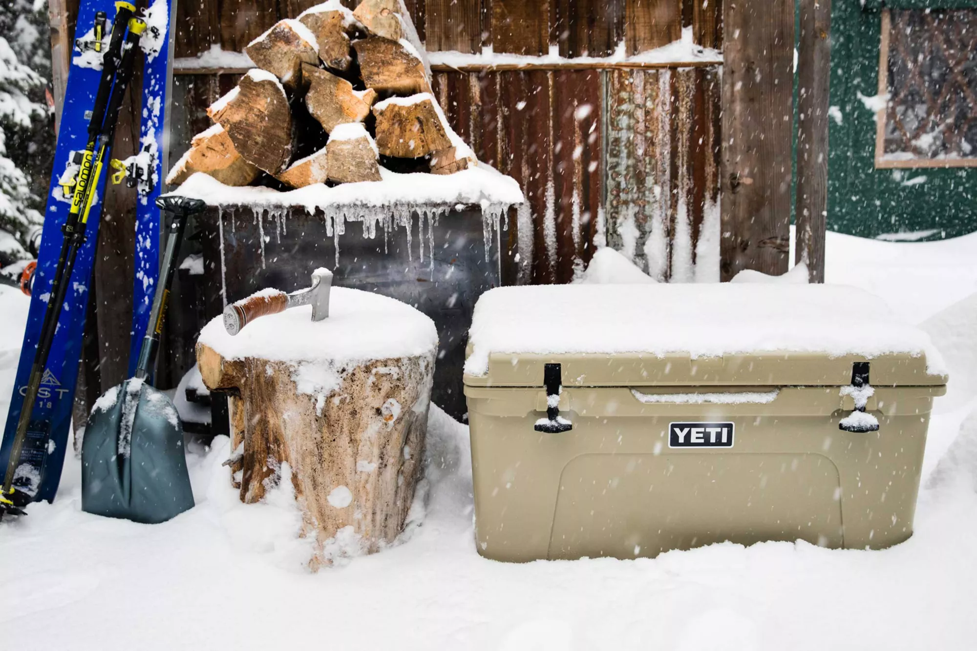 YETI Tundra 65 Cooler - Tan