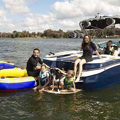 Body Glove Bayside 2 Person Yellow Water Skiing Inflatable Towable Tube