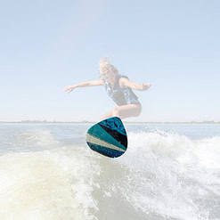 Airhead AHWSF06 Spectrum Wakesurf Board, Blue