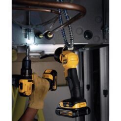 DeWalt DCL040 20V MAX 110 lm Black/Yellow LED Work Light Flashlight
