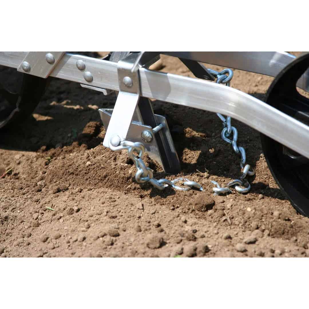 EarthWay 1001-B Precision Garden Seeder Row Planter with 7 Seed Plates and 30 Inch Row Marker