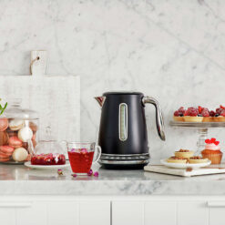 Breville Brushed Truffle Black Luxe Smart Kettle