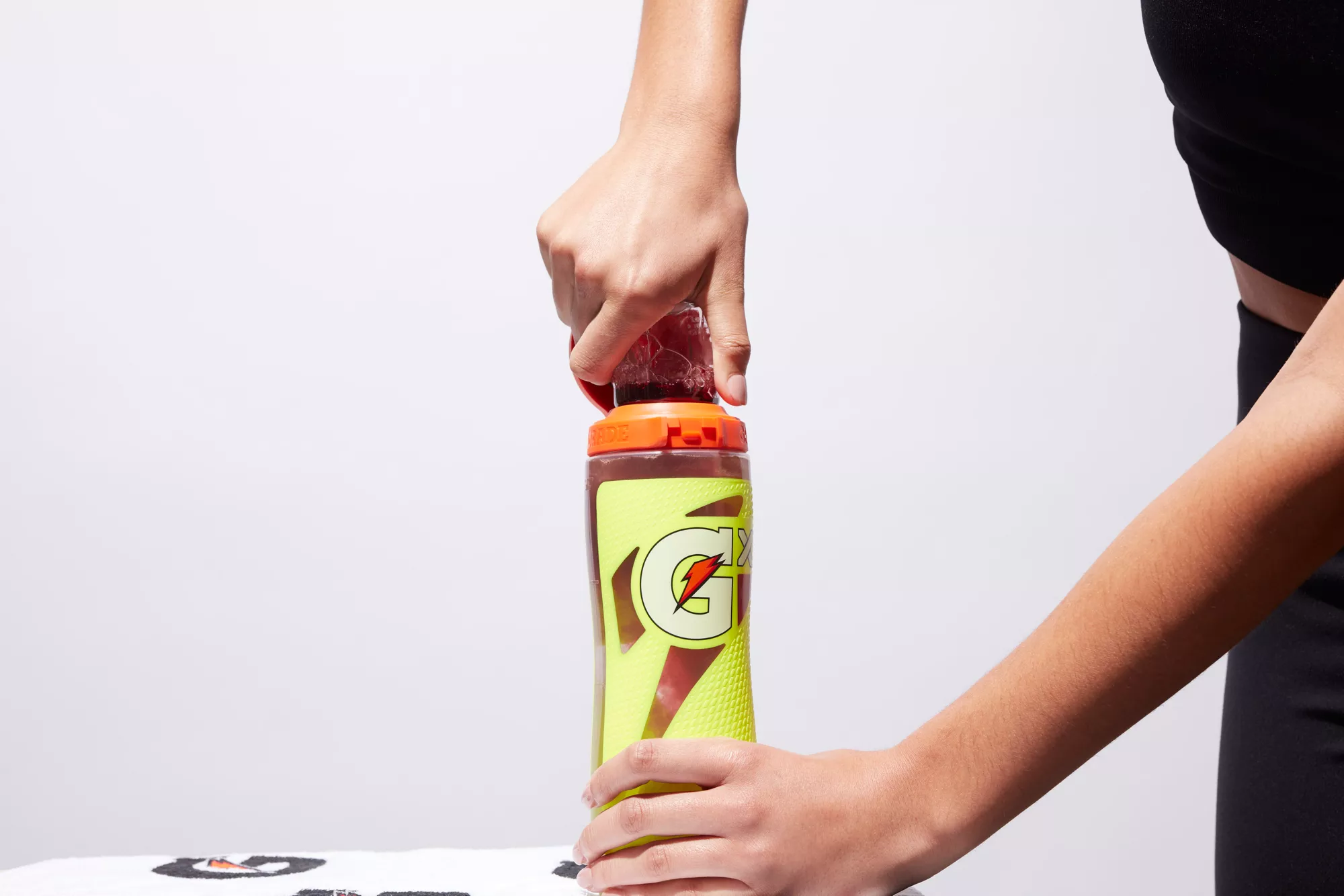 Gatorade Gx 30 oz. Bottle, Neon Yellow
