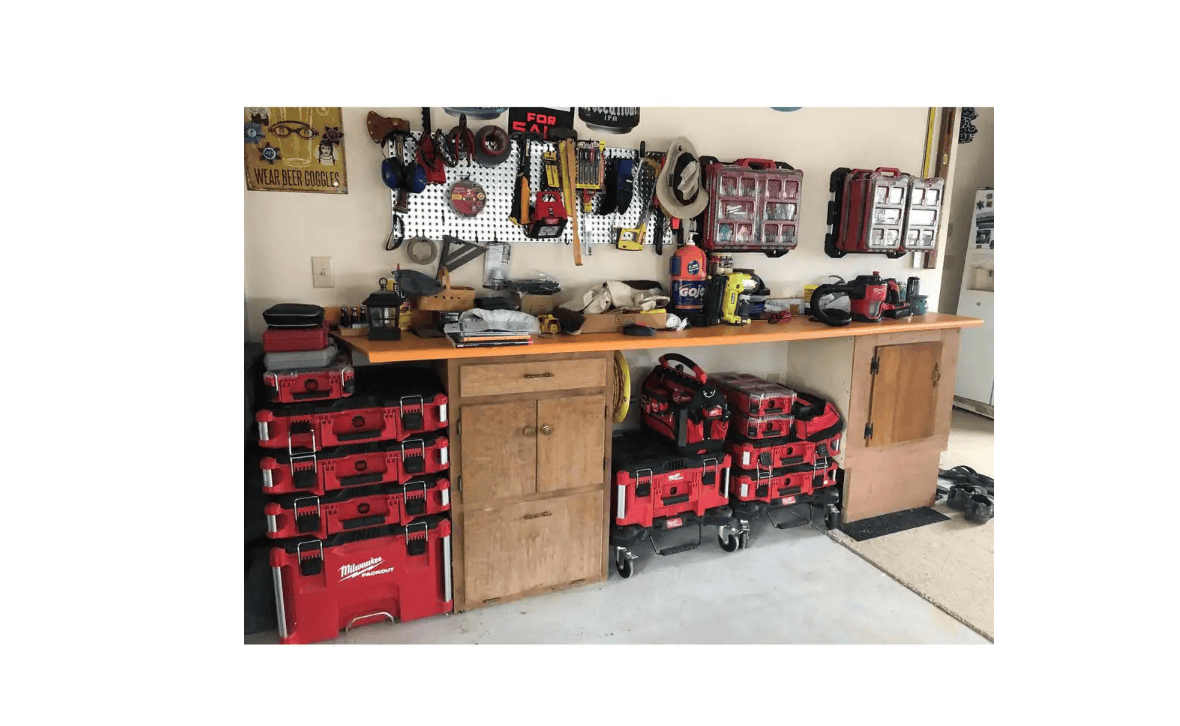 Milwaukee 48-22-8425 PACKOUT 22 in. Large Portable Tool Box Fits Modular Storage System