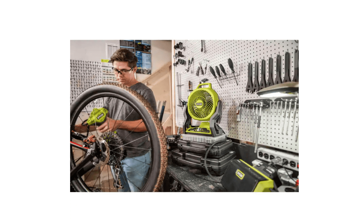 RYOBI PCL811B ONE+ 18V Cordless Hybrid WHISPER SERIES 7-1/2 in. Fan (Tool Only)