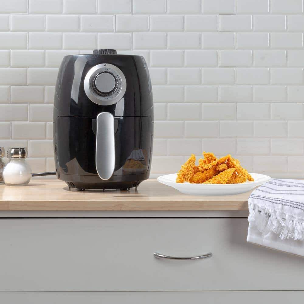 Classic Cuisine KIT-APP2 2.3 Qt. Black Electric Air Fryer with Nonstick Interior