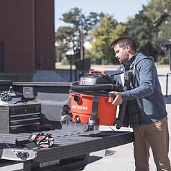 Craftsman 12 gal Corded Wet/Dry Vacuum 10.5 amps 120 V 6 HP