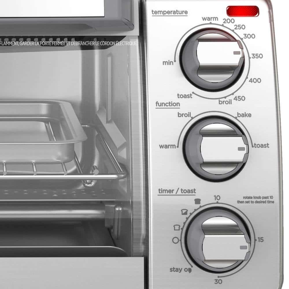 BLACK+DECKER TO1745SSG 1150-Watt 4-Slice Silver Stainless Steel Toaster Oven with Convection