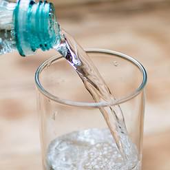 Mountain Valley, Spring Water, Glass Bottle, 16.9 ounces (Pack of 12)