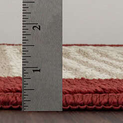 Mainstays Traditional Faux Sisal Olefin Red Border Indoor Living Room Area Rug, 7'6