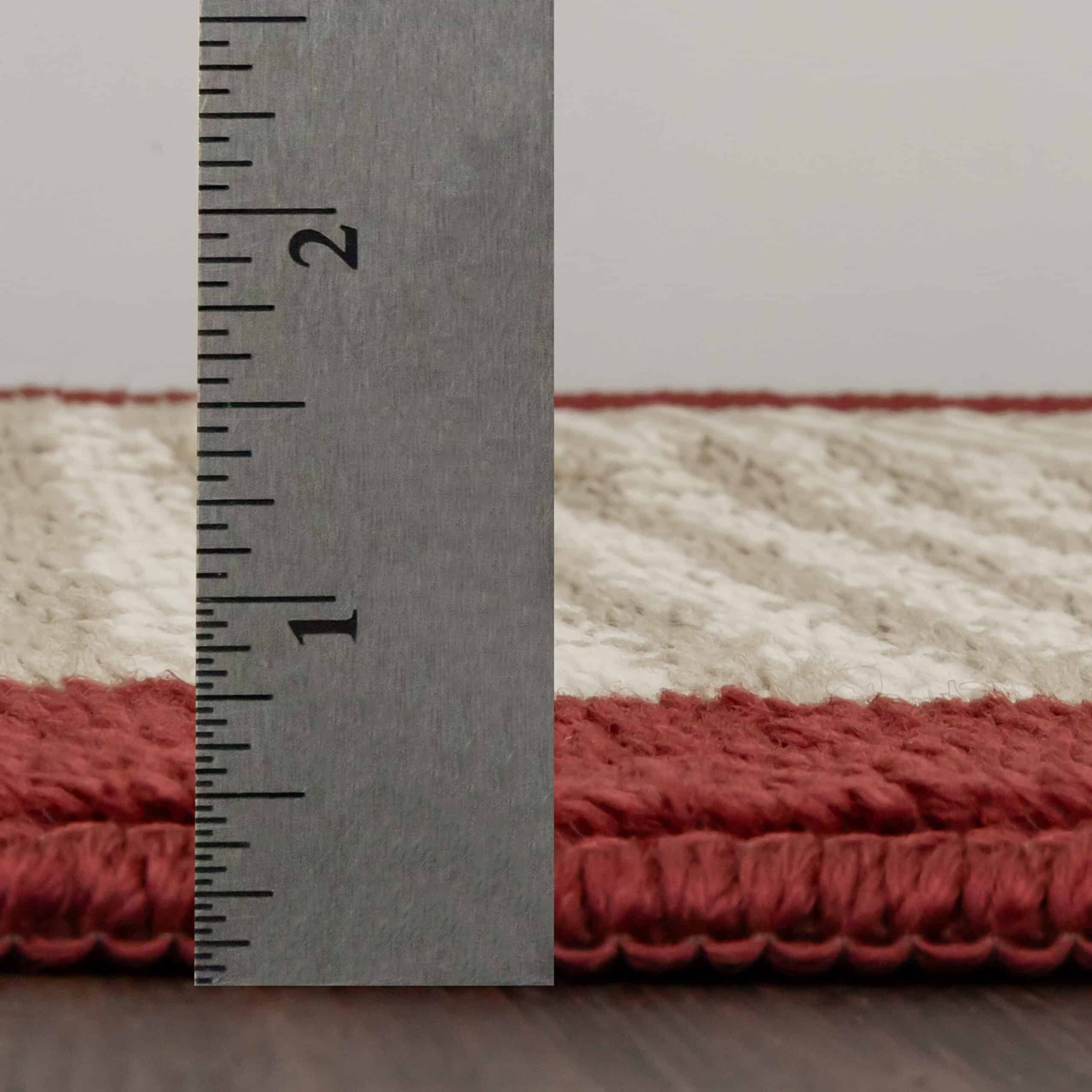 Mainstays Traditional Faux Sisal Olefin Red Border Indoor Living Room Area Rug, 7'6" x 10', Red