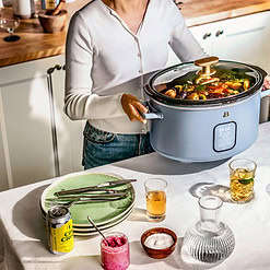 Beautiful 6 Qt Programmable Slow Cooker, Cornflower Blue by Drew Barrymore