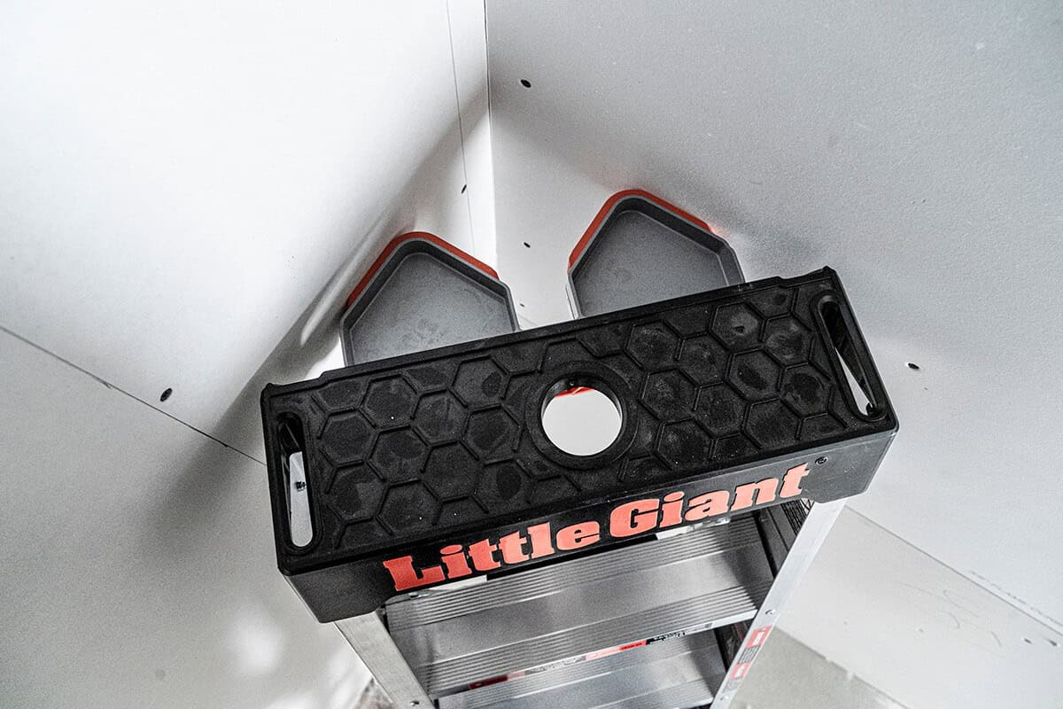 Little Giant Ladders King Kombo 2 Pro M6 6-ft Aluminum Type 1a- 300-lb Load Capacity Step Ladder