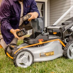 WORX Nitro Power Share 40-volt 21-in Cordless Self-propelled Lawn Mower 5 Ah (2-Batteries and Charger Included)