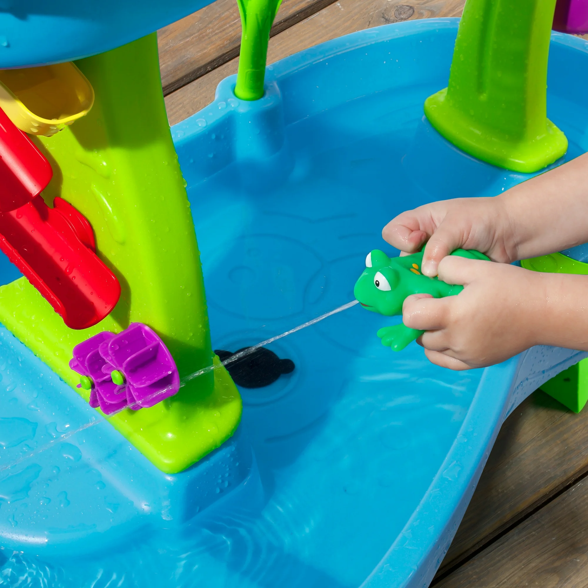 Step2 Rain Showers Splash Pond Blue Plastic Water Table for Toddlers
