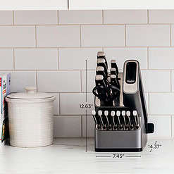 Ninja Foodi NeverDull Premium 17-Piece Knife Set with Built-in Sharpener