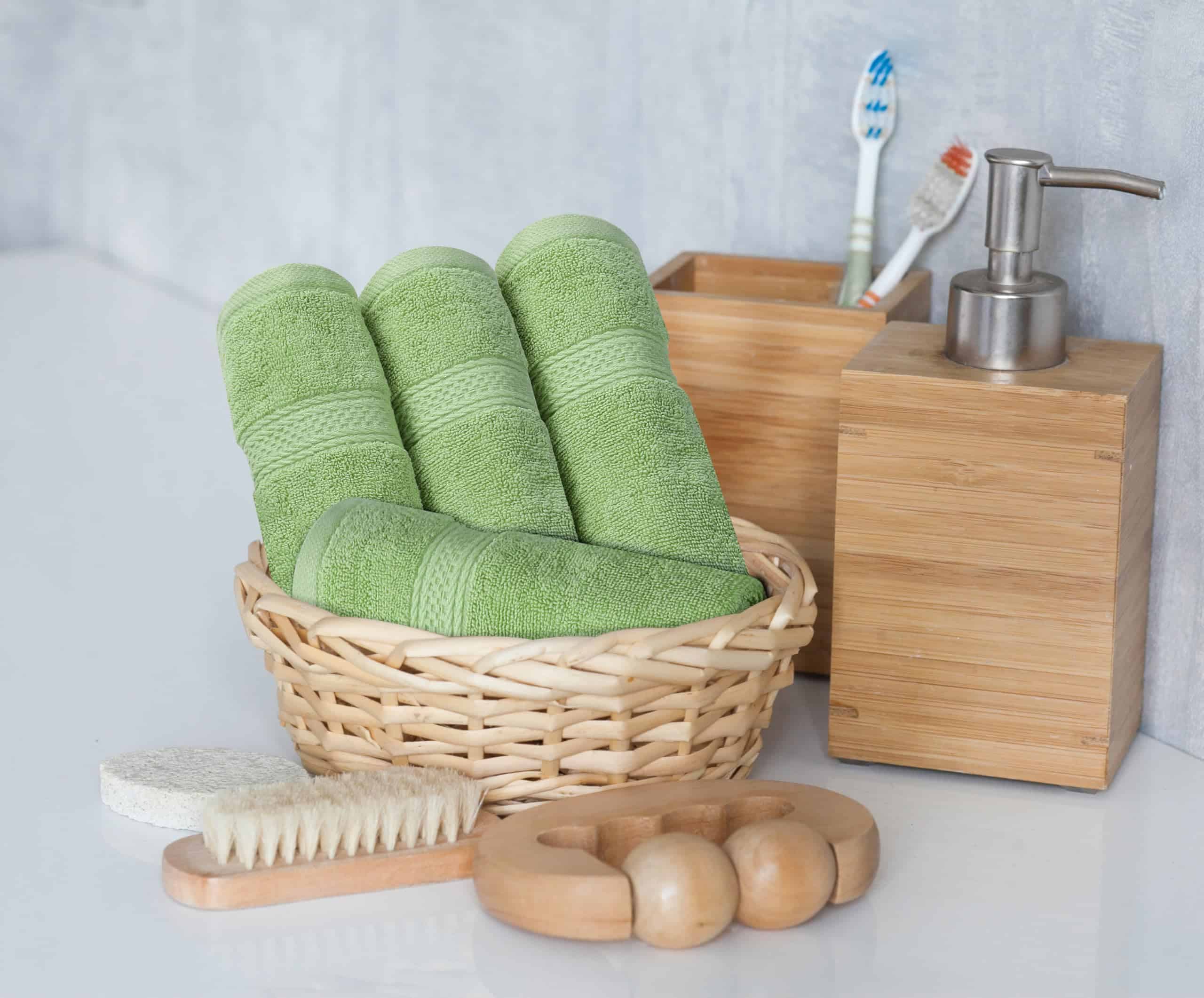 Utopia Towels 8-Piece Premium Towel Set, 2 Bath Towels, 2 Hand Towels, and 4 Wash Clothsm, Sage Green