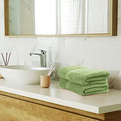 Utopia Towels 8-Piece Premium Towel Set, 2 Bath Towels, 2 Hand Towels, and 4 Wash Clothsm, Sage Green