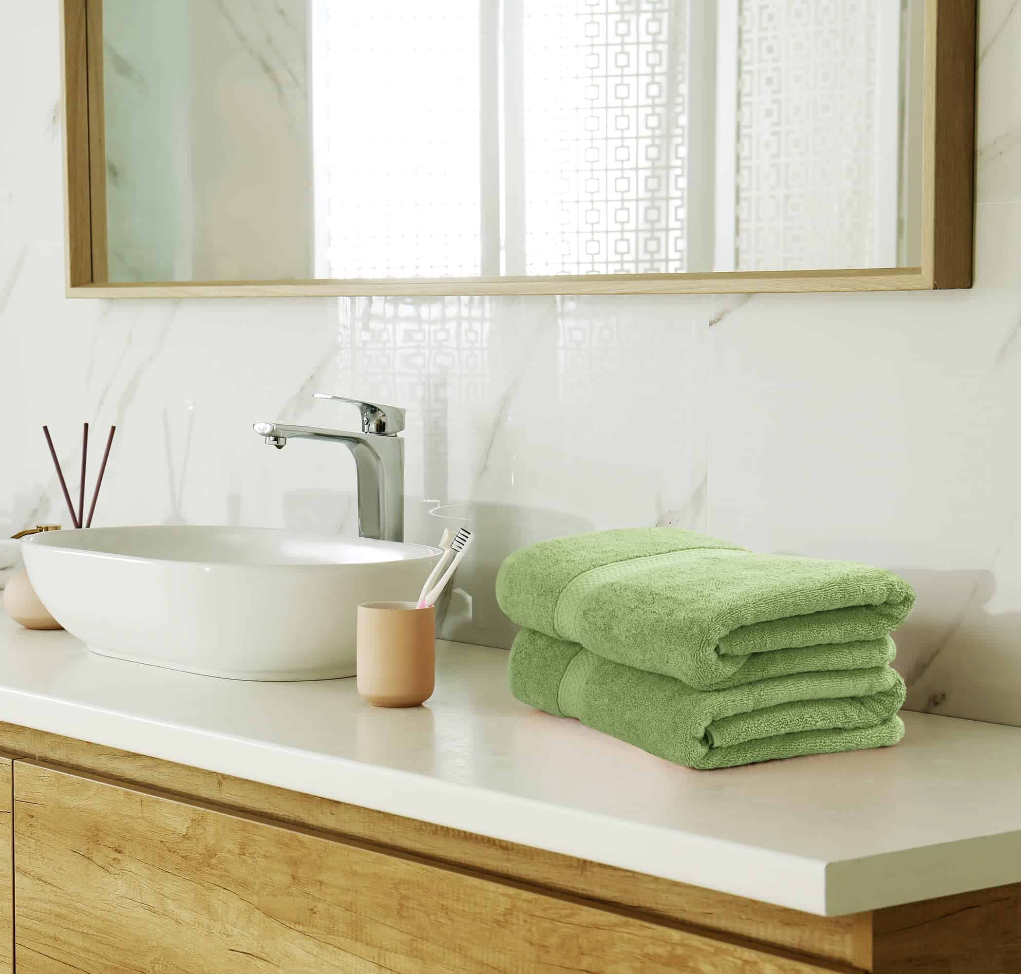 Utopia Towels 8-Piece Premium Towel Set, 2 Bath Towels, 2 Hand Towels, and 4 Wash Clothsm, Sage Green