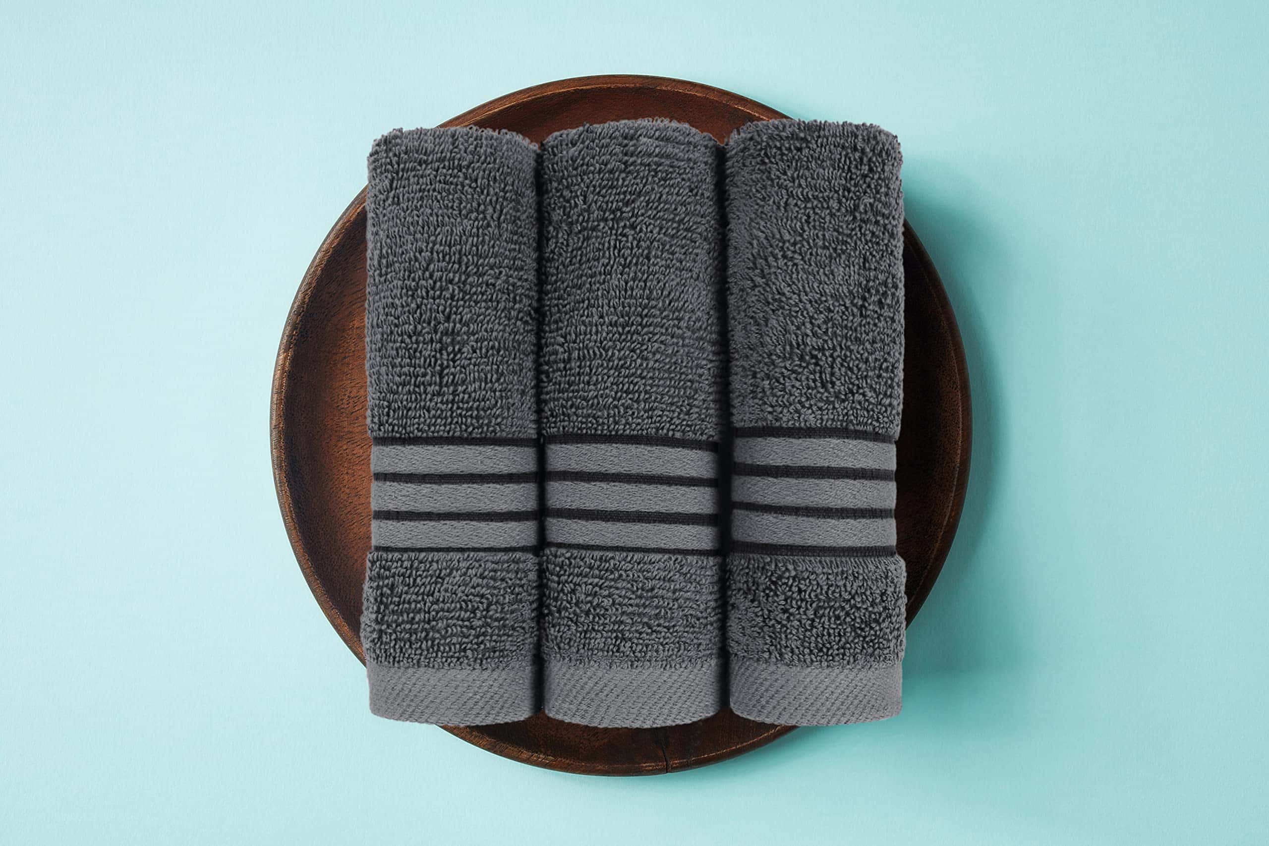 Utopia Towels 8-Piece Premium Towel Set, 2 Bath Towels, 2 Hand Towels, and 4 Wash Cloths, (Grey)
