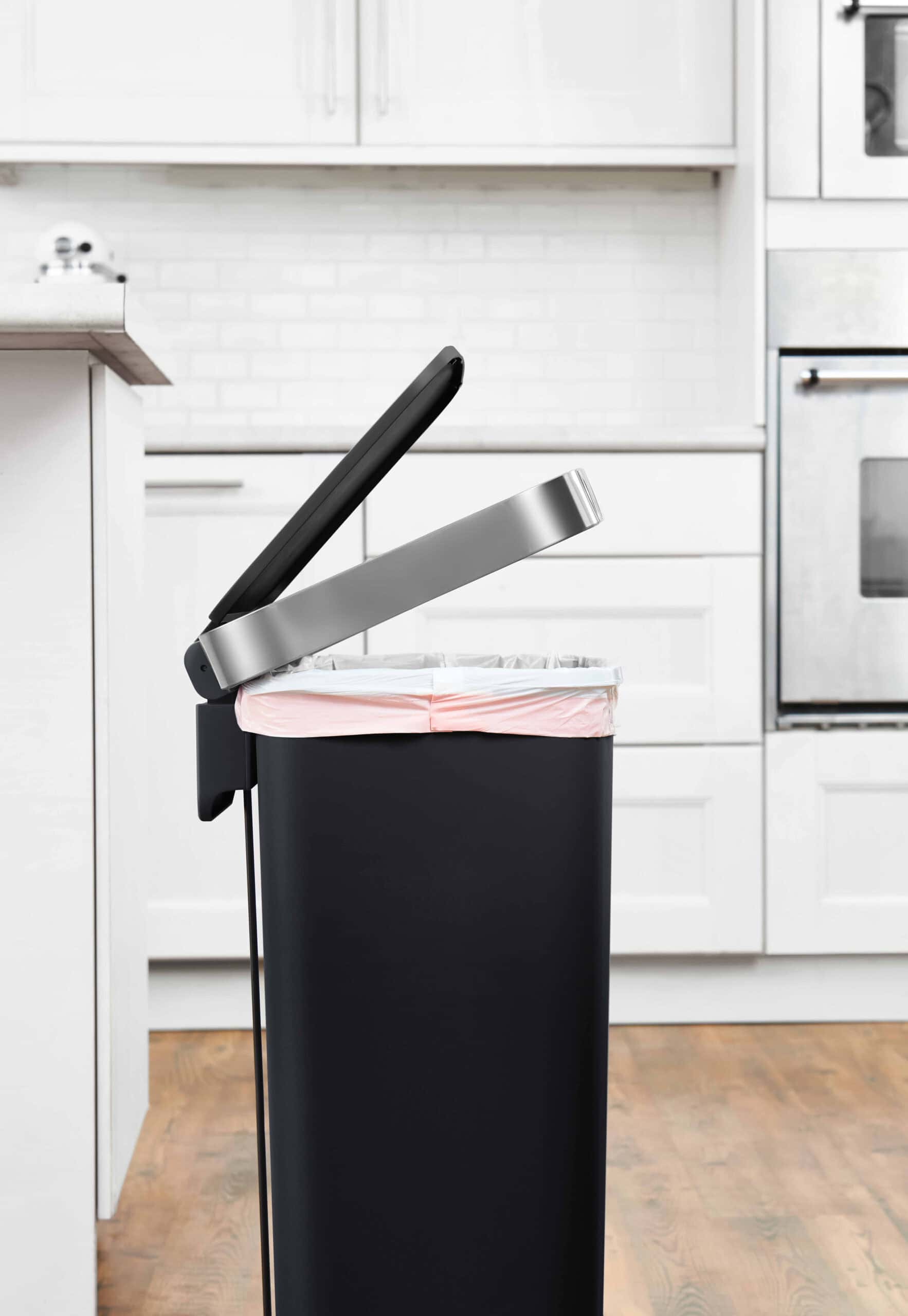 Better Homes & Gardens 11.9 Gallon Kitchen Trash Can, Plastic Step-On Kitchen Trash Can, Black
