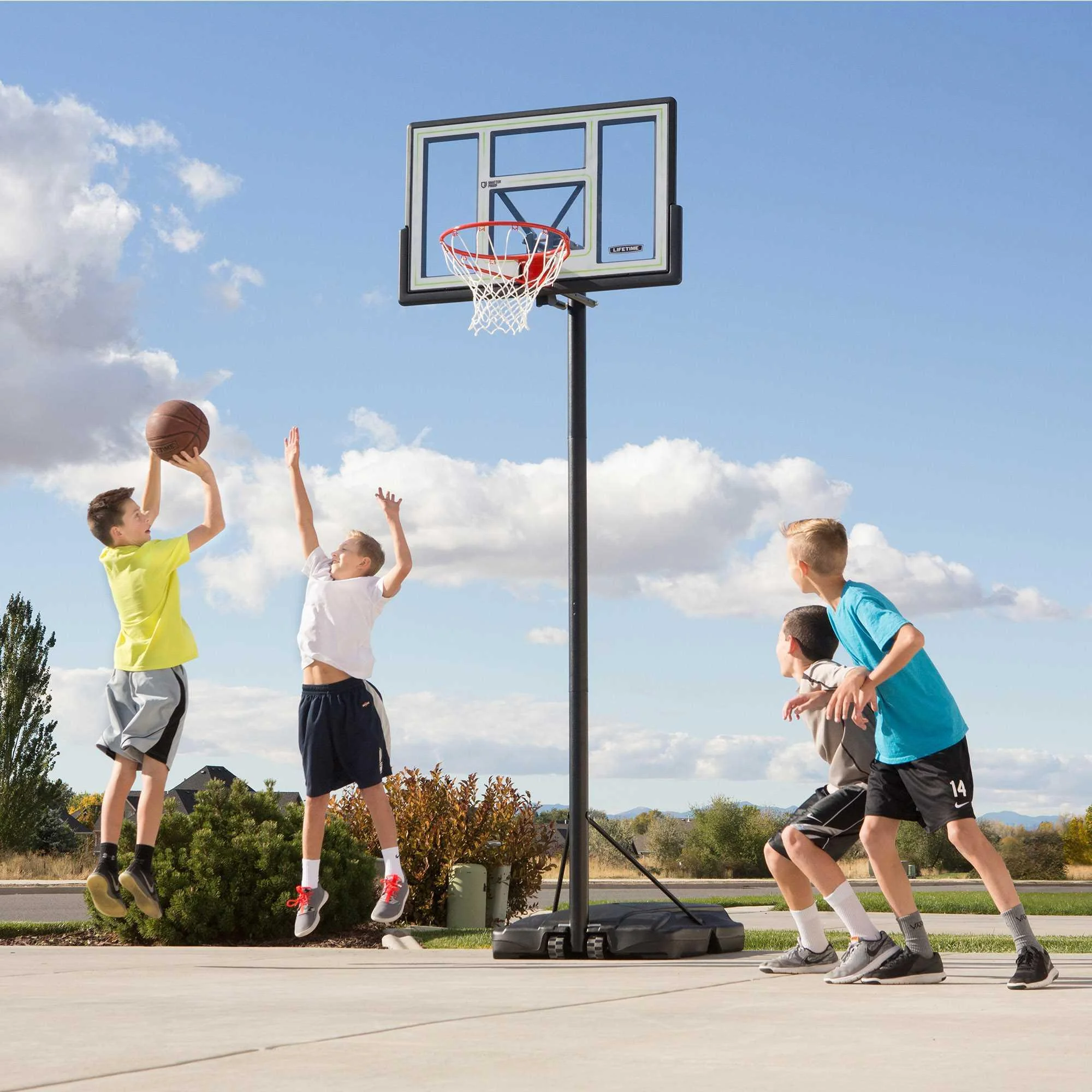 Lifetime New Adjustable Portable Basketball Hoop, 46 inch Polycarbonate (90584) - Image 10